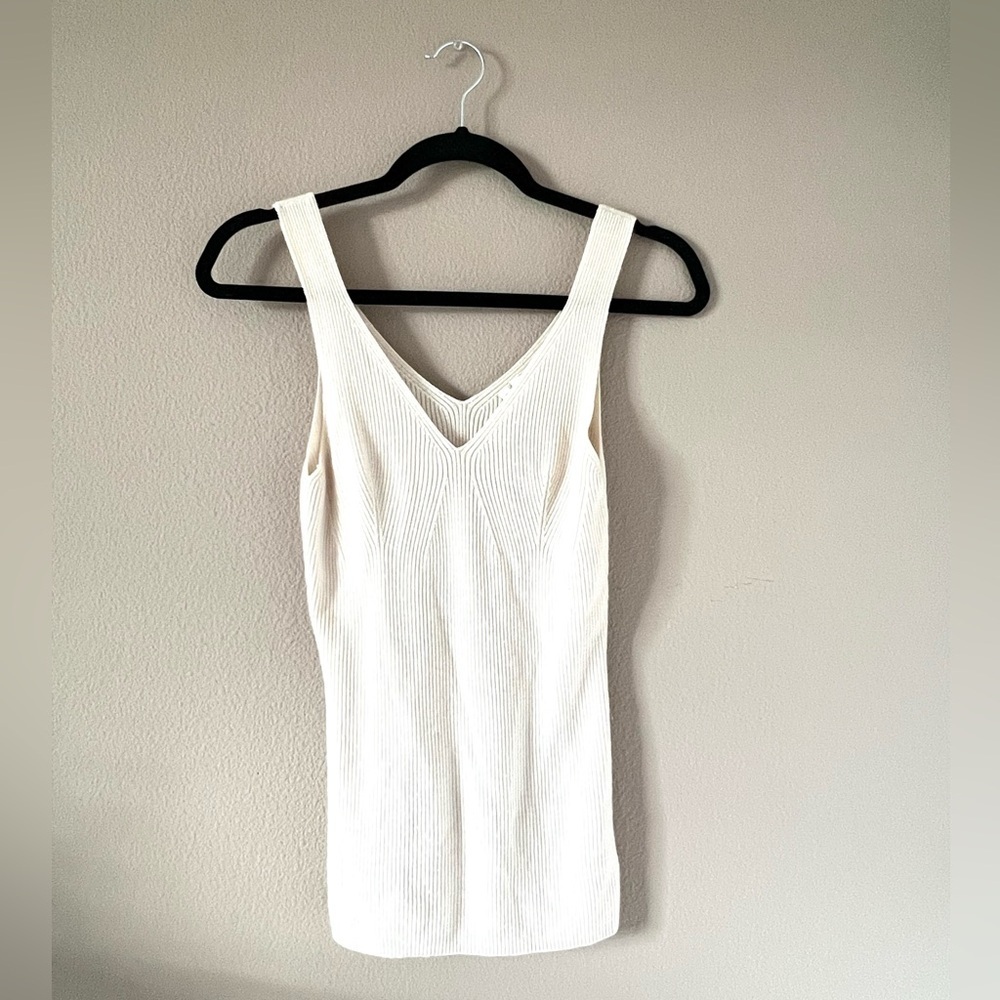 Arket 100% Wool V Neck Sleeveless Top
